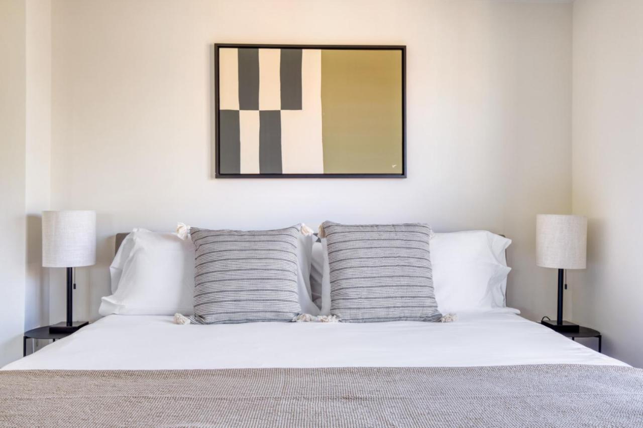 Logan Circle 2br W Gym Wd Pool Nr Bars Wdc-481 *
